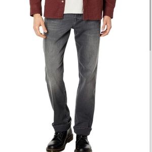 7 for all mankind slimmy tapered jeans size 32